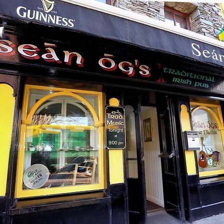 Sean Og'S Accomodation Тралий Екстериор снимка
