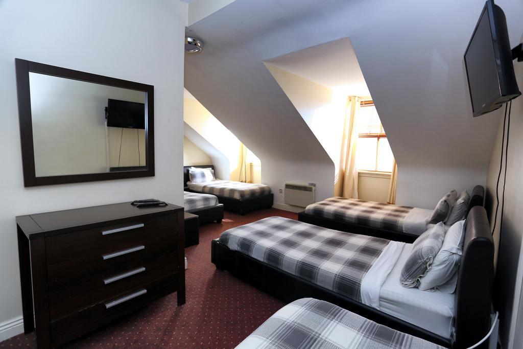 Sean Og'S Accomodation Тралий Стая снимка