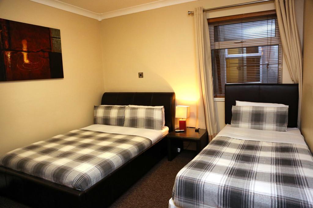 Sean Og'S Accomodation Тралий Стая снимка